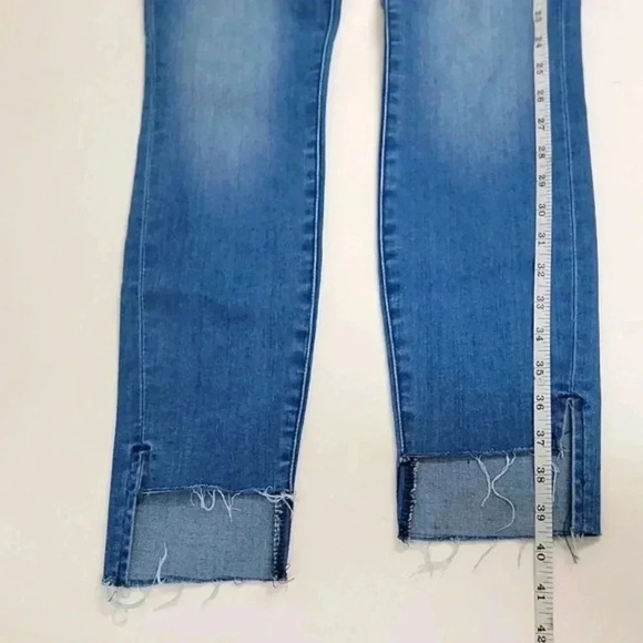 Good American Good Waist Step Hem Skinny Jeans Size 15 GWSH367T - Picture 5 of 14